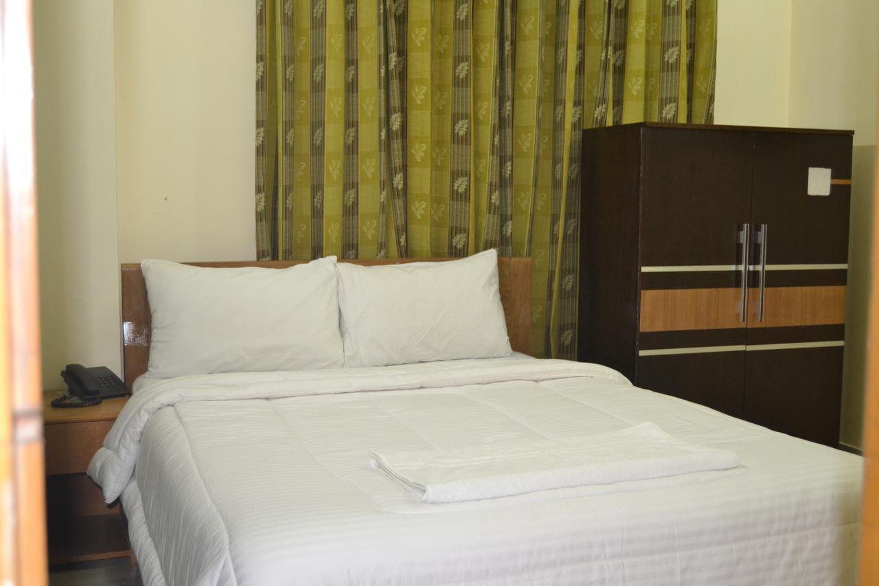 Hill Tower Hotel & Resort Cox's Bazar Kültér fotó